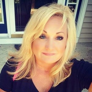 Meet your Posher, Carol